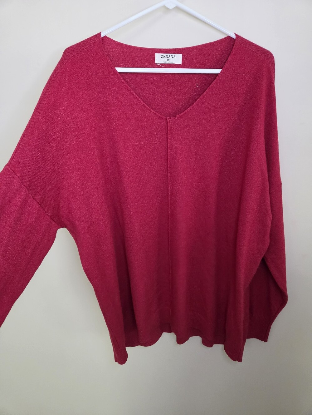 Women's Zenana Red V -Neck Sweater Sz 2X - Picture 7 of 8